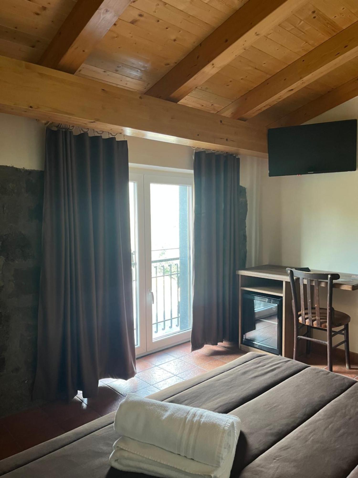 Ragalna Villa Casina Dell'Etna מראה חיצוני תמונה